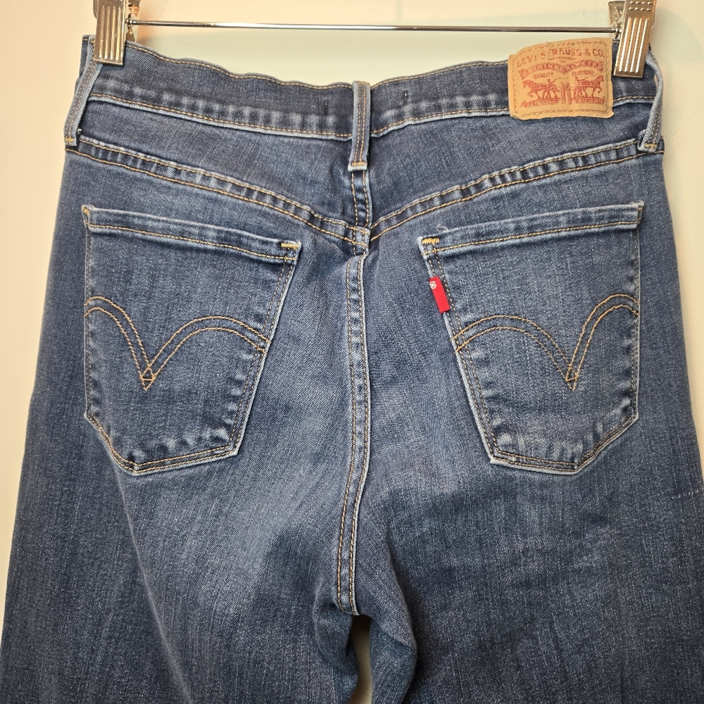 Levi's 505 Straight Leg Dark Wash Women's Denim Jeans 6 - Picture 4 of 7